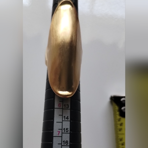 Long Ring - Picture 3 of 4